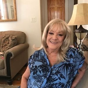 Meet your Posher, Paulette